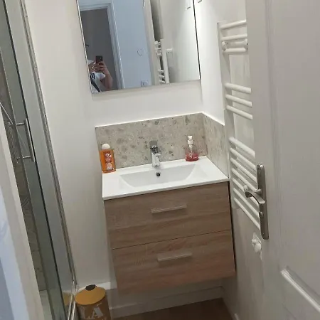 Agreable -1 Personne *