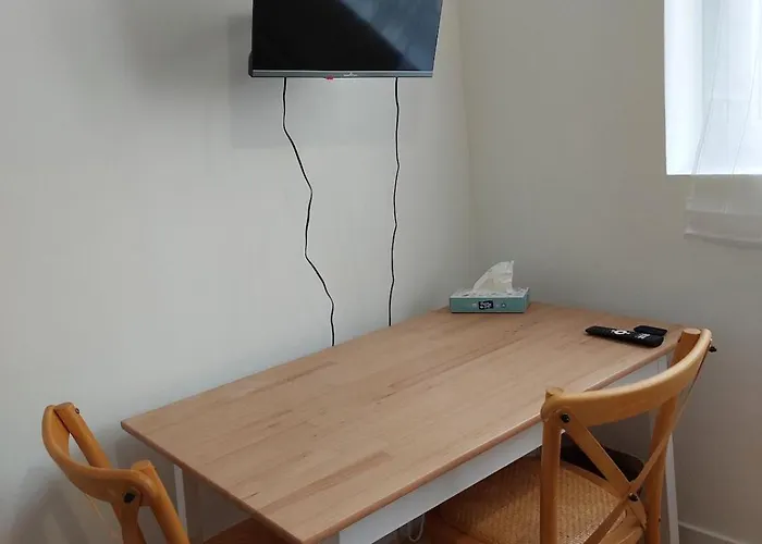 Agreable -1 Personne Dijon